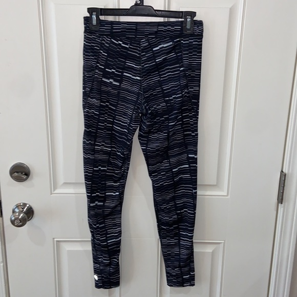 Champions power flex leggings size small - Picture 3 of 6